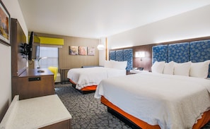 Chambre non-fum., 2 grands lits | Coffre-fort, espace de travail pour ordinateurs portables