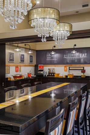 Desayuno buffet incluido todos los días