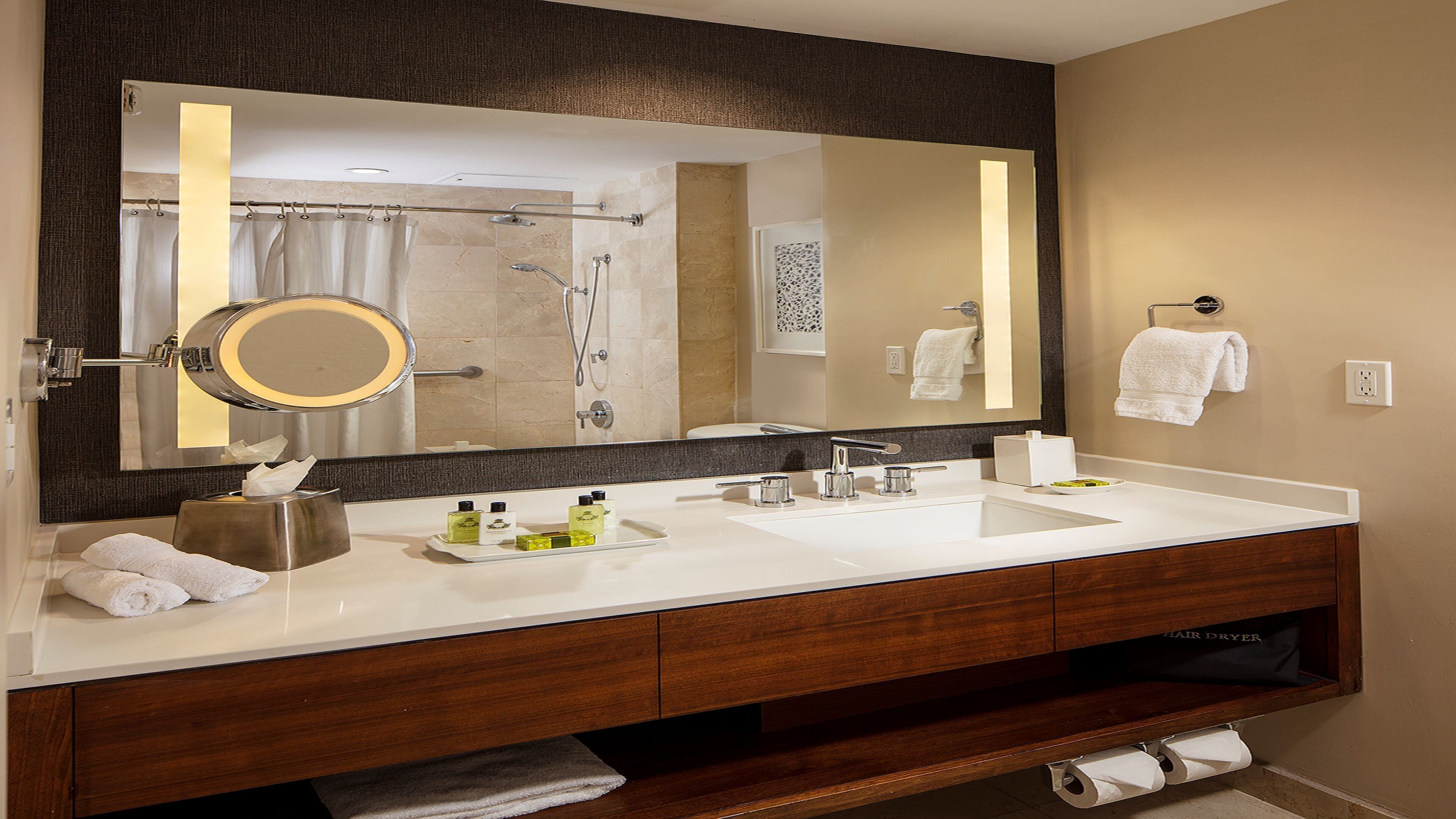 Premium bedding, pillowtop beds, minibar, in-room safe