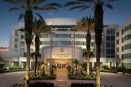Intercontinental at Doral Miami, an IHG Hotel - Image 2