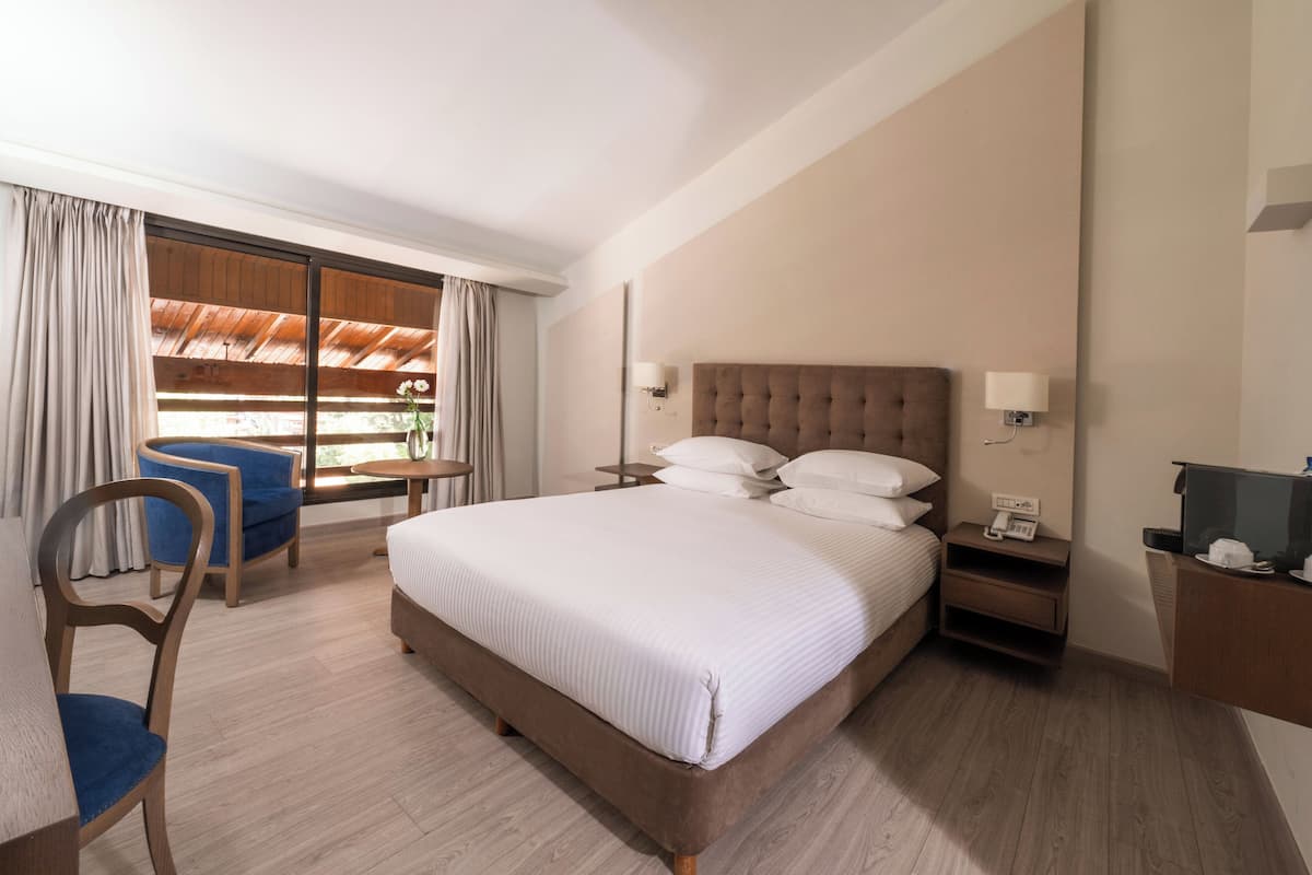 Ropa de cama de alta calidad y minibar