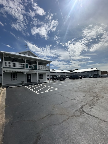Key West Inn - Clanton