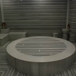 Baño turco o hammam, tratamientos corporales y aromaterapia