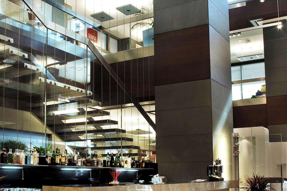 Point Hotel Barbaros