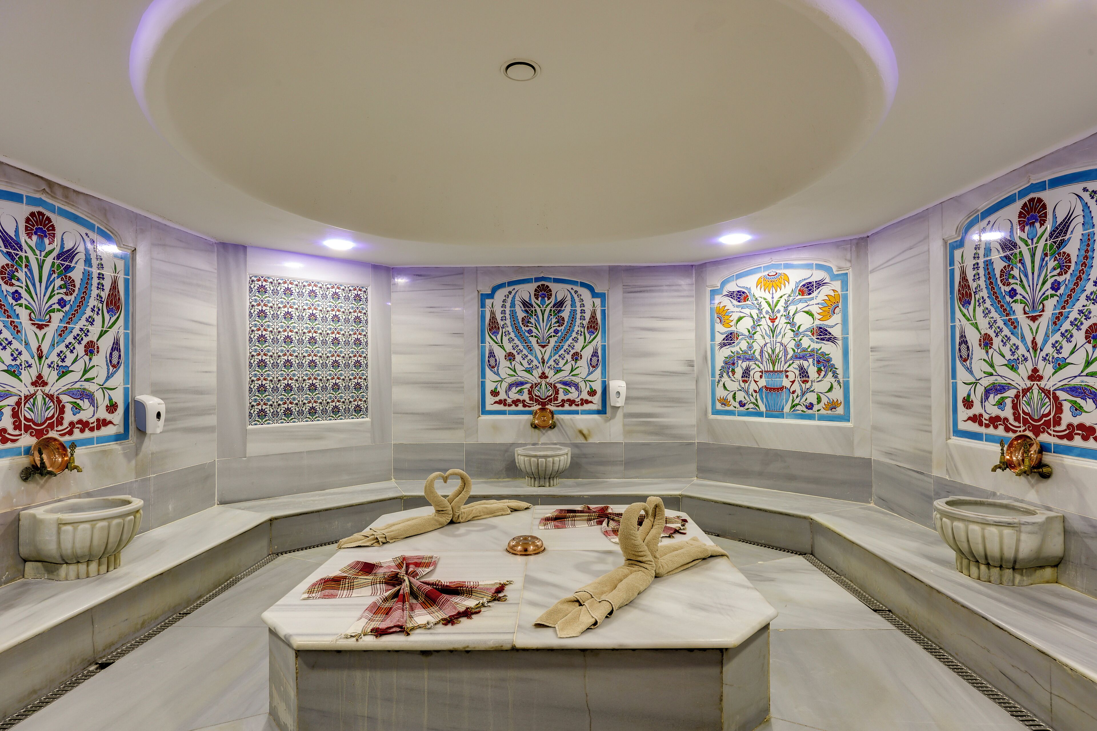 couples treatment room(s), turkish bath/hammam, deep-tissue massages