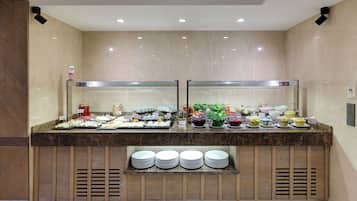 Daily buffet breakfast (TRY 350 per person)