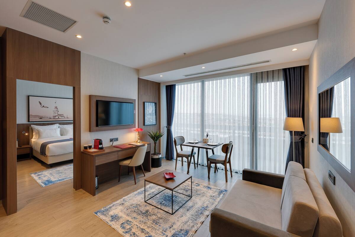 Suite, 1 Double Bed with Sofa bed, Terrace | Minibar, in-room safe, desk, laptop workspace