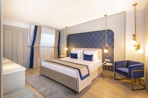 1 bedroom, premium bedding, minibar, in-room safe