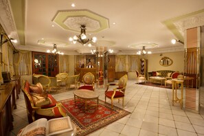 Lobby lounge - Valide Sultan Konagi (Istanbul)