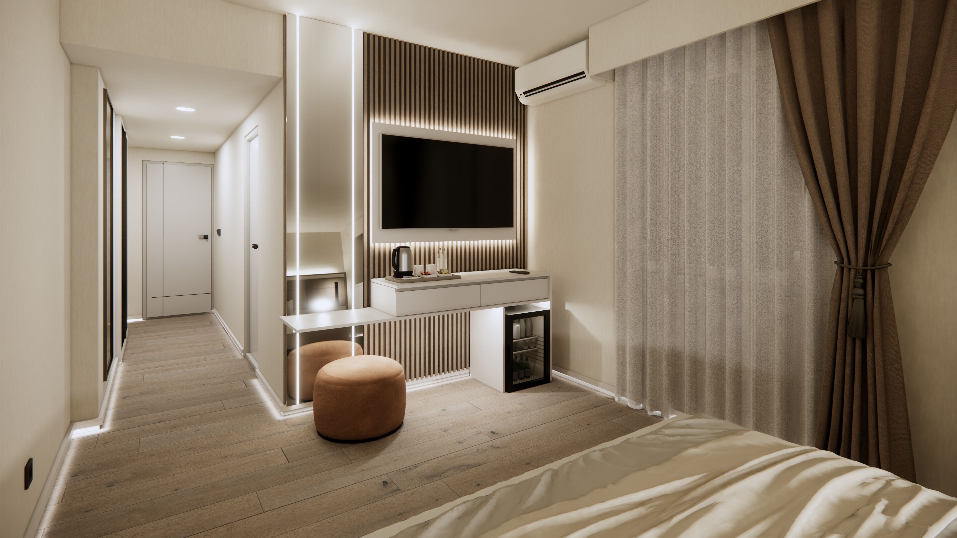 Une chambre d’hôtel moderne dotée d’une grande télévision à écran plat, d’un plancher en bois, d’un canapé et d’un lit recouvert d’une couette blanche.