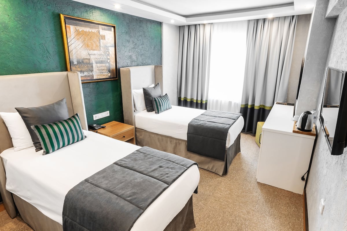 Ropa de cama de alta calidad y minibar