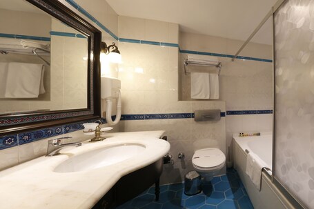 Sultanahmet Palace Hotel Special Class - Image 35