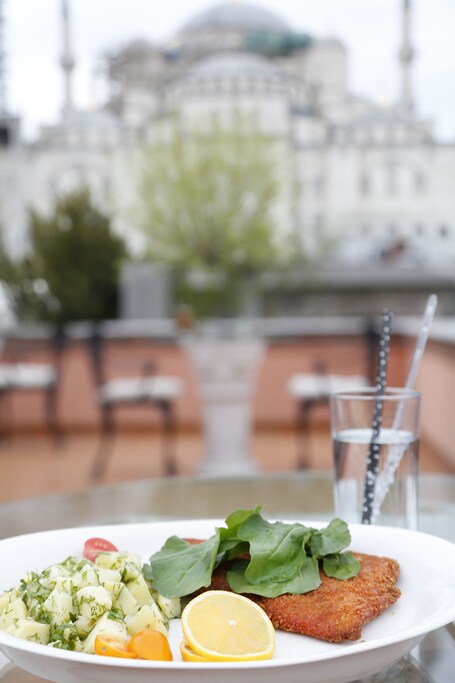 Sultanahmet Palace Hotel Special Class - Image 33