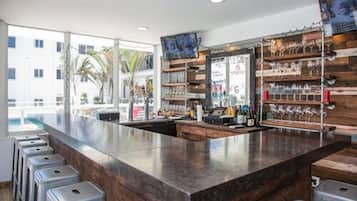Bar (in der Unterkunft)