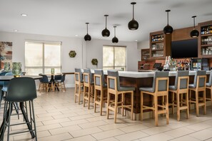 Bar (on property) - HYATT house Dallas/Uptown (Dallas)