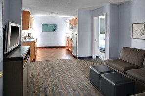 Room, 1 King Bed, Accessible, Bathtub | Premium bedding, desk, blackout drapes, iron/ironing board