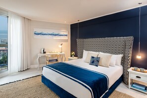 1 bedroom, hypo-allergenic bedding, minibar, in-room safe