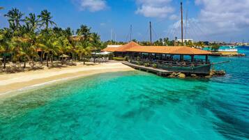 Breakfast, lunch, dinner served; international cuisine, beach views