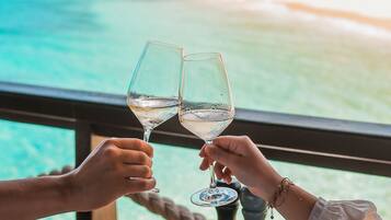 Breakfast, lunch, dinner served; international cuisine, beach views