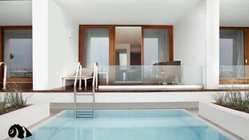 Minibar, Zimmersafe, VerdunkelungsvorhĂ€nge, BĂŒgeleisen/BĂŒgelbrett