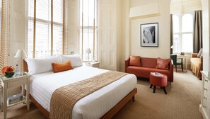 Comfort Suite, Ensuite | In-room safe, blackout drapes, iron/ironing board - Kensington House Hotel (London)