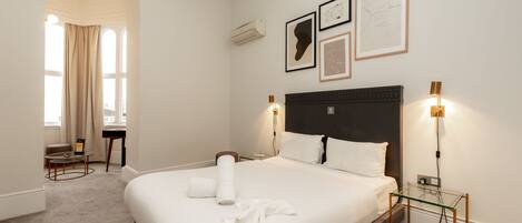 Comfort-Suite, mit Bad | Zimmersafe, Verdunkelungsvorhänge, Bügeleisen/Bügelbrett