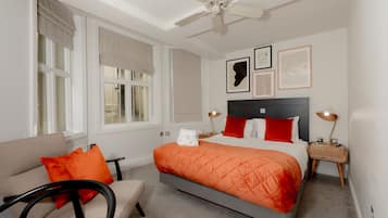 ์คํ ๋ค๋ ๋๋ธ๋ฃธ, ์์ค์ํธ | ๊ฐ์ค ๋ด ๊ธ๊ณ , ์๋ง ์ปคํผ, ๋ค๋ฆฌ๋ฏธ/๋ค๋ฆฌ๋ฏธํ, ๋ฌด๋ฃ WiFi