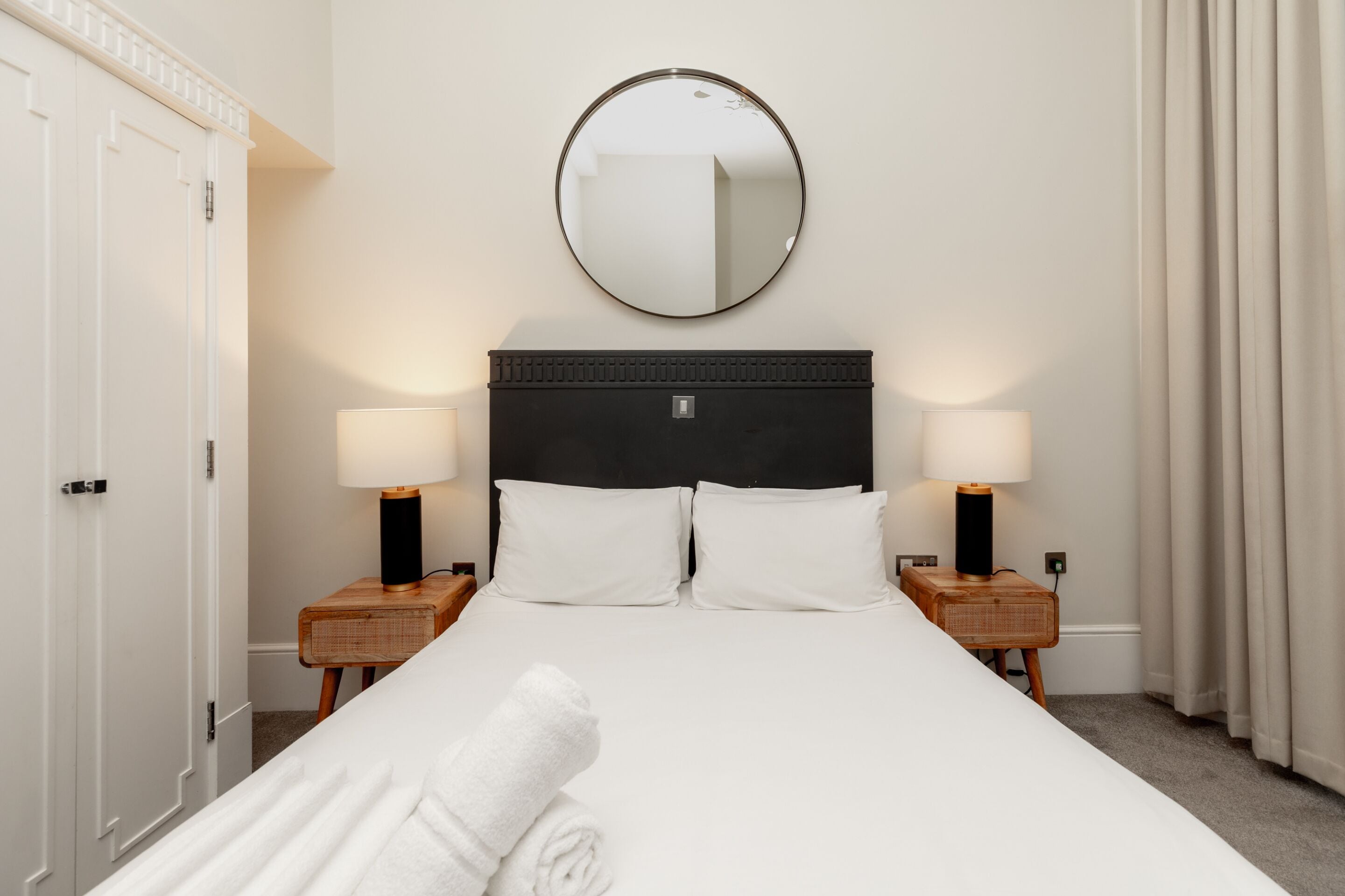 华丽双人房, 独立浴室 | 客房内保险箱、遮光窗帘、熨斗/熨衣板、免费婴儿床