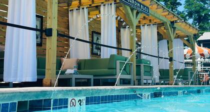 Uncommoner Hotel by Reverie Boutique Collection