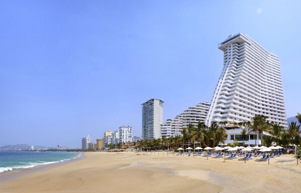 Front of property - HS HOTSSON Hotel Acapulco (Acapulco)