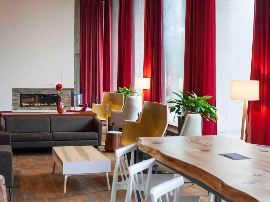 37-inch LCD TV with cable channels, TV, iPod dock