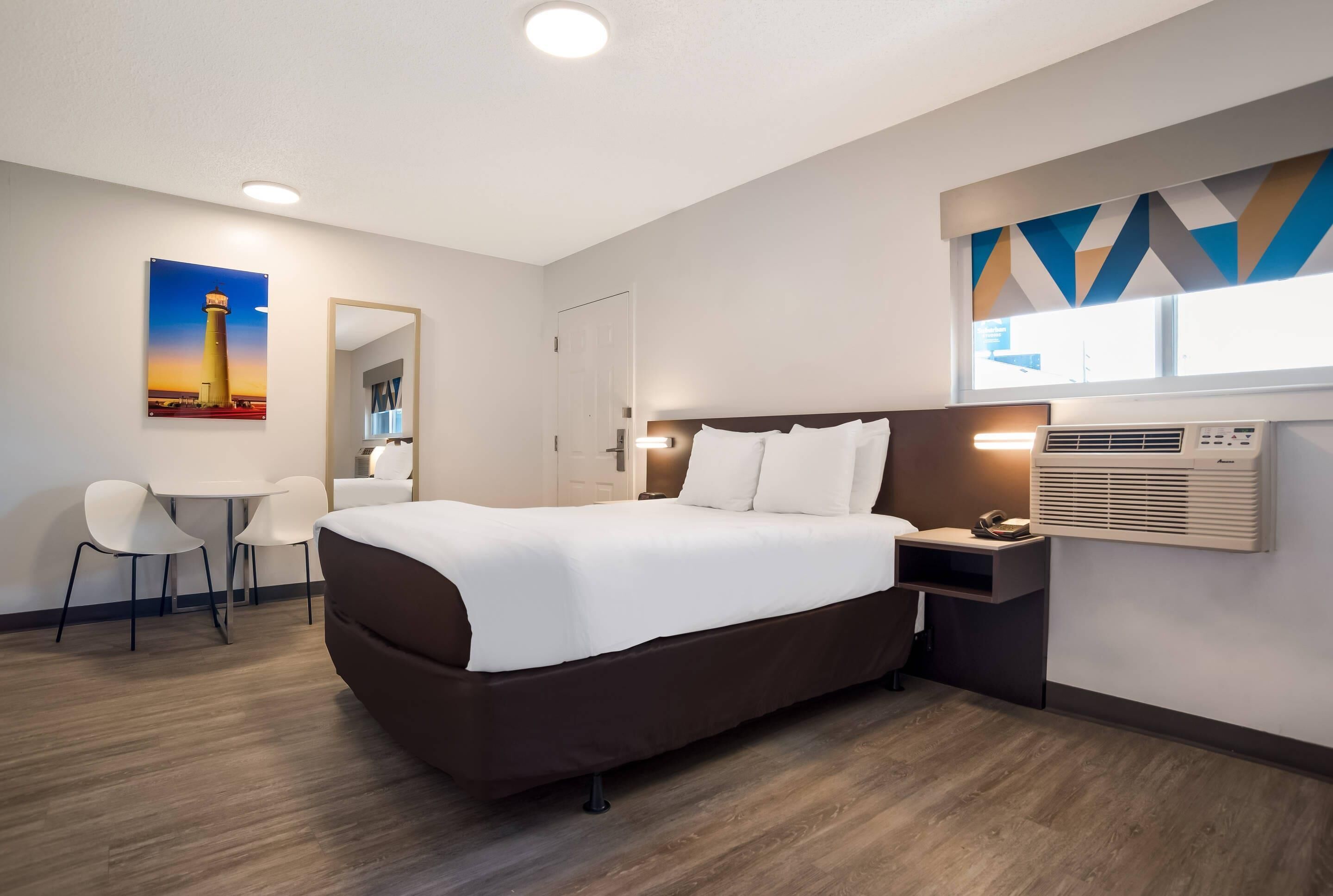 Room, 1 Queen Bed, Accessible, Non Smoking (Efficiency)