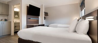 Suburban Studios Biloxi North Area