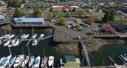 DoubleTree by Hilton Olympia Downtown Capitol District