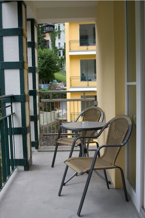 Deluxe Room | Balcony