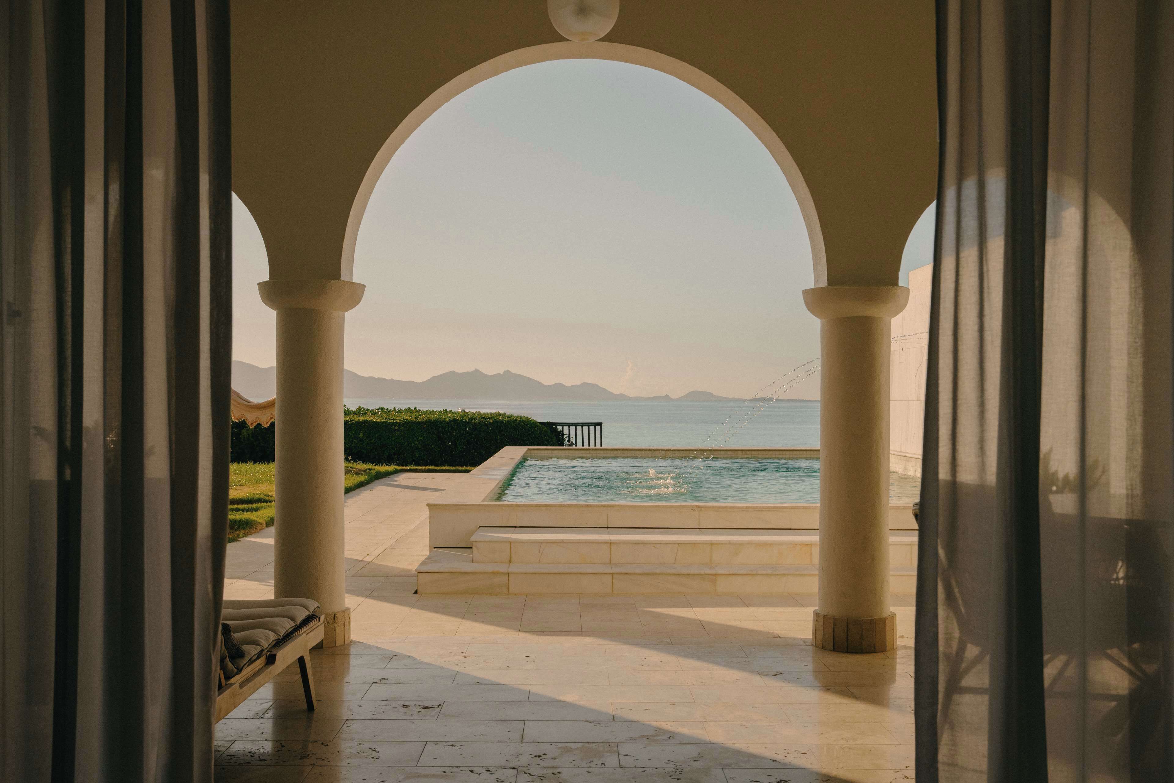Suite, 2 Bedrooms, Beachfront (Jonquil) | Cadar Frette Itali, peralatan tempat tidur premium 