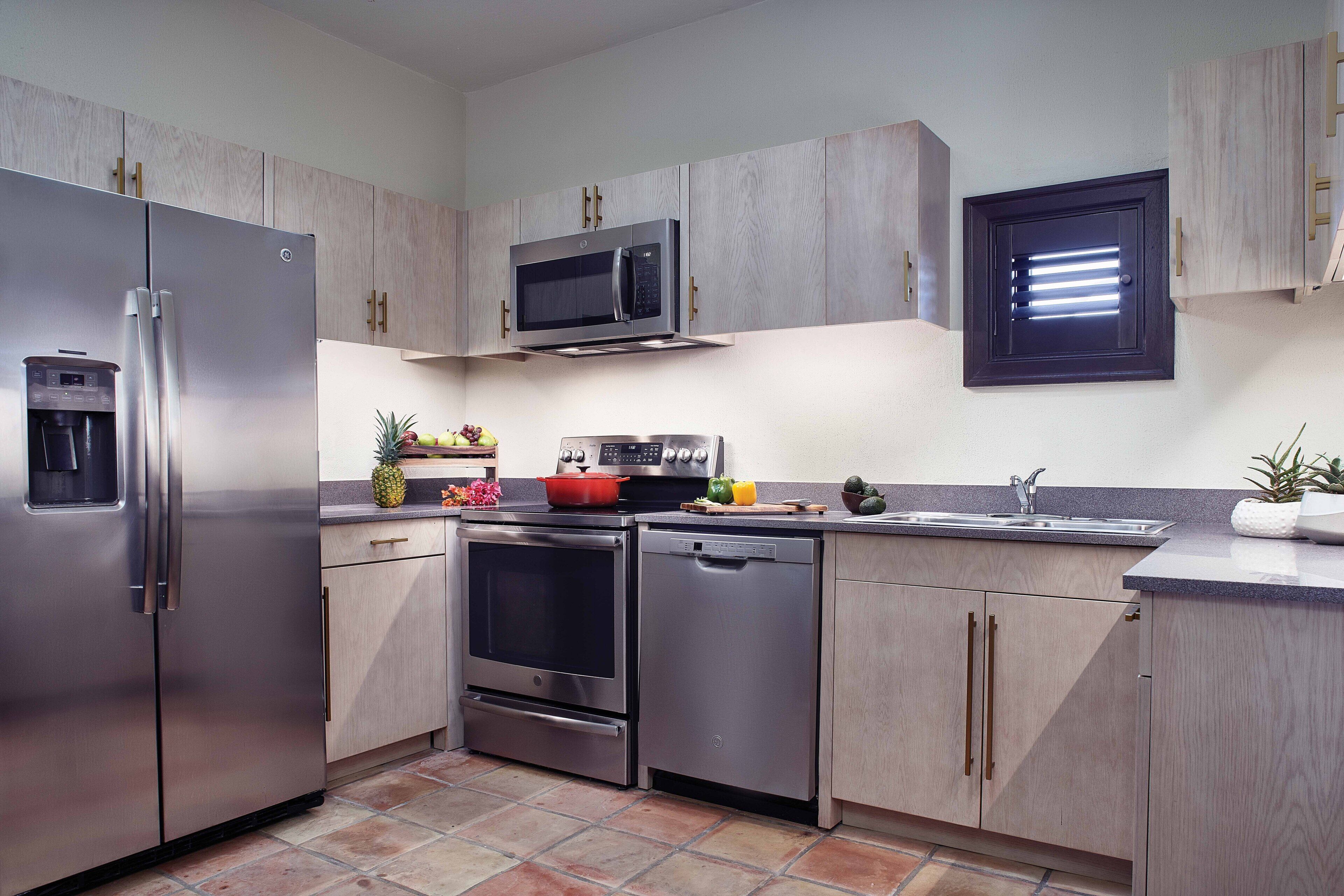 espresso maker, coffee/tea maker, electric kettle, high chair