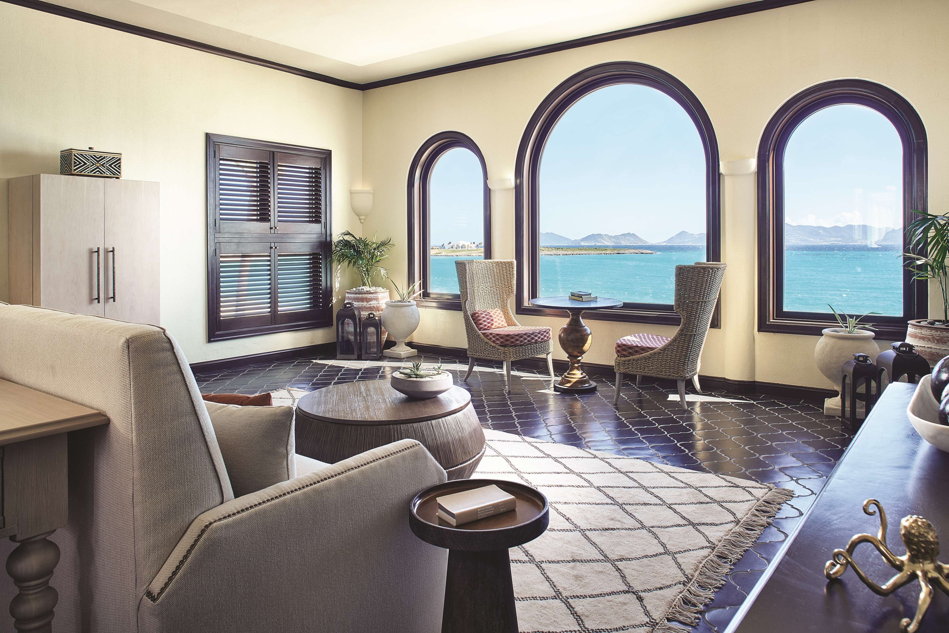 suite, 1 bedroom, beachfront (pool) | 1 bedroom, frette italian sheets, premium bedding, free minibar items