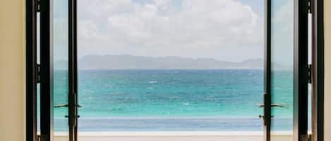 Couples treatment rooms, sauna, body treatments, aromatherapy