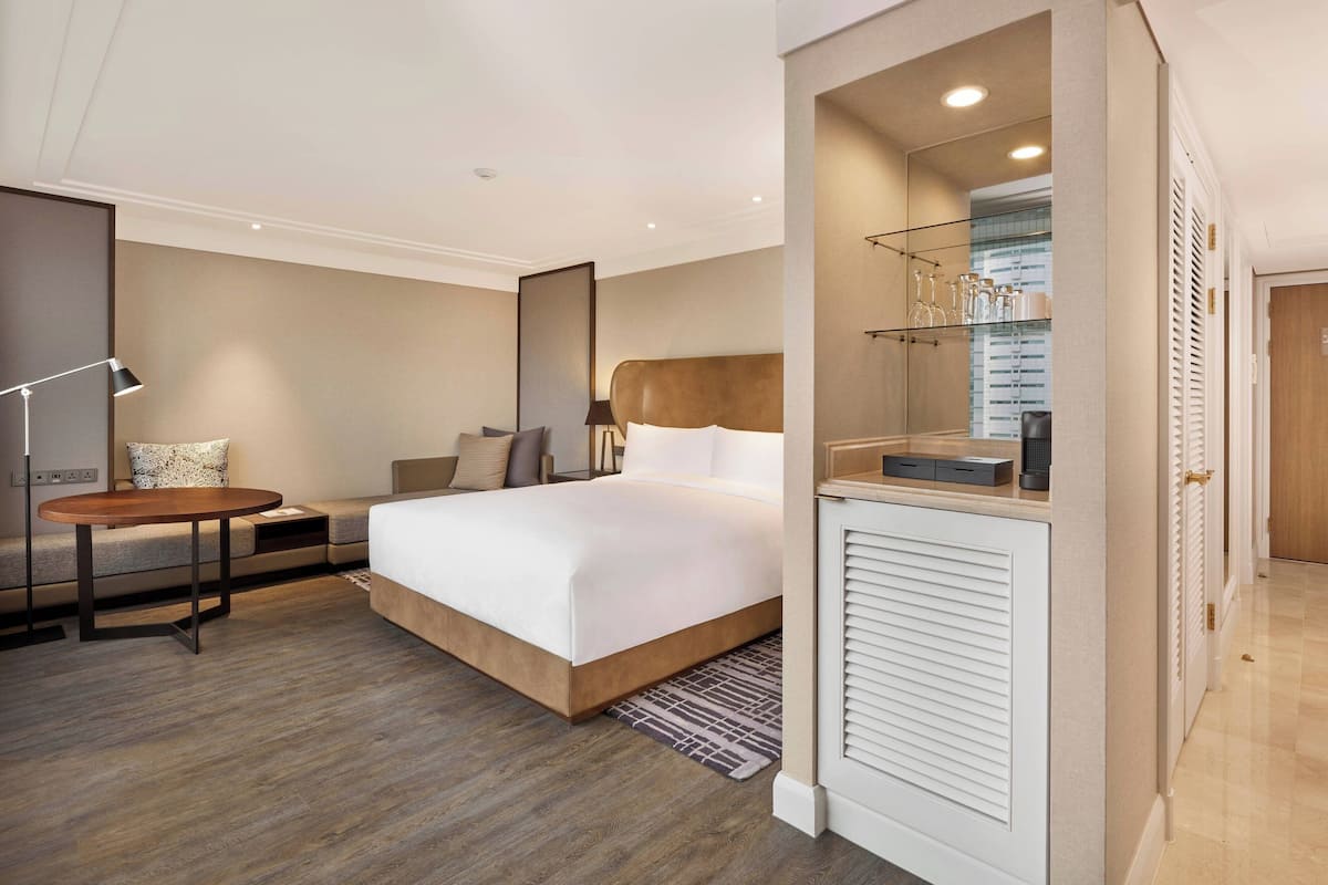 Executive-Zimmer, 1 King-Bett, Nichtraucher (Executive Lounge Access) | 1 Schlafzimmer, hochwertige Bettwaren, Daunenbettdecken, Minibar