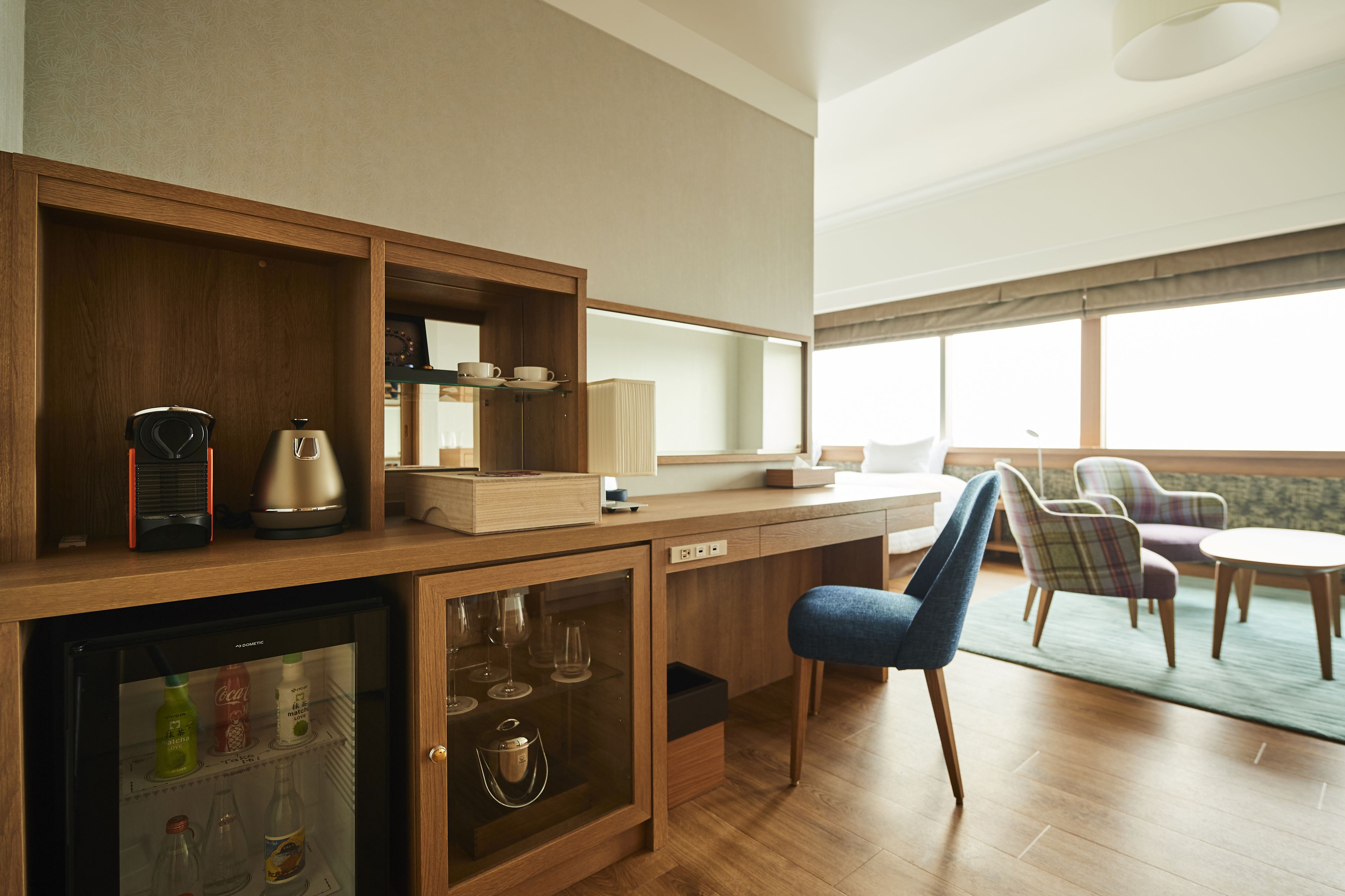 premium bedding, in-room safe, desk, blackout curtains