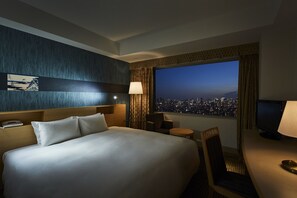 Quarto casal superior, para não fumantes (No Tower View) | Roupas de cama premium, cofres nos quartos, escrivaninha