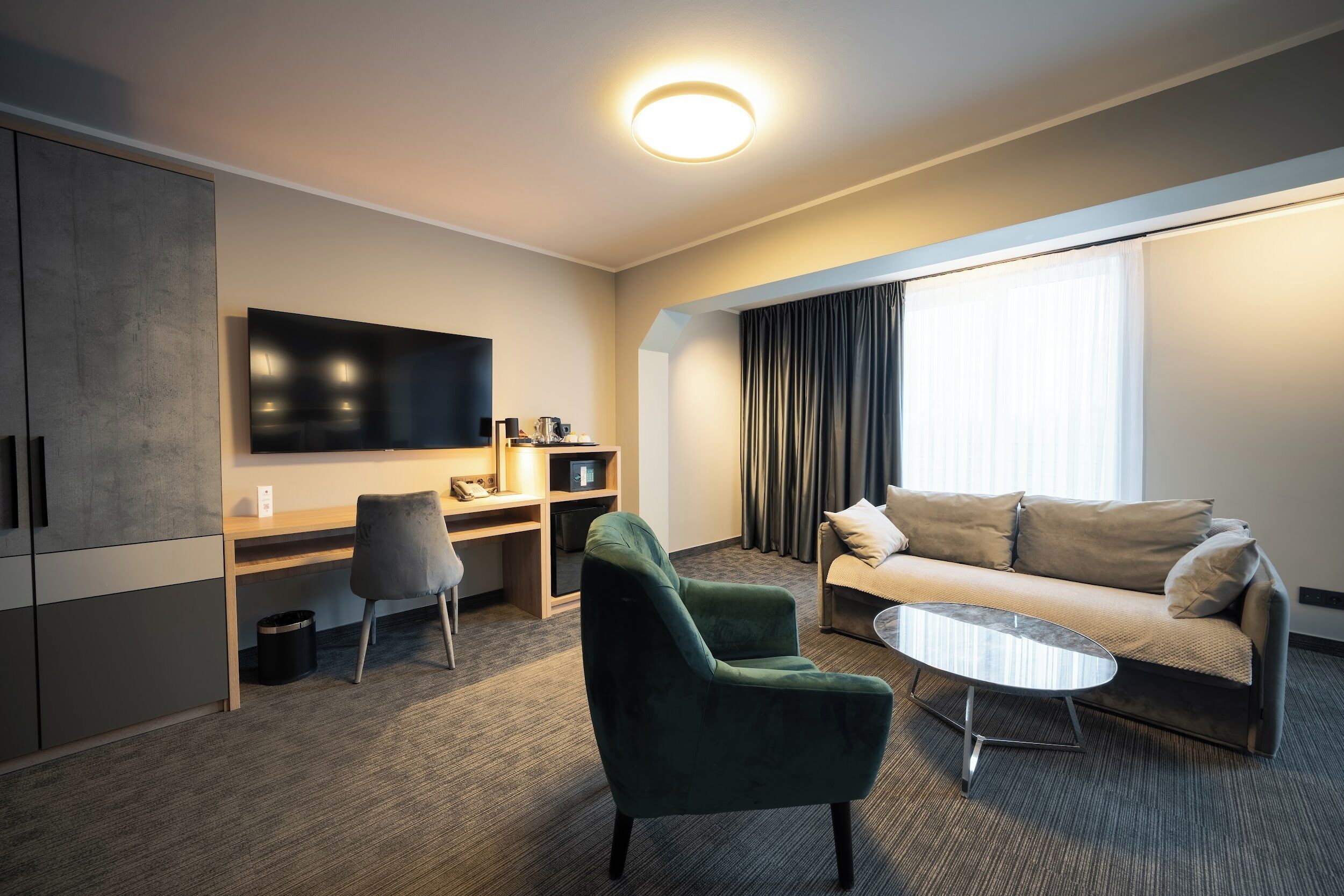 superior double with park view | 1 bedroom, minibar, in-room safe, desk