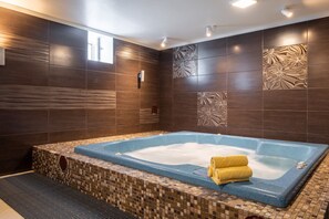 Ruang perawatan pasangan, sauna, ruang uap, dan perawatan tubuh