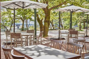 Terrace/patio - The Royal Park Hotel Hiroshima Riverside (Hiroshima)