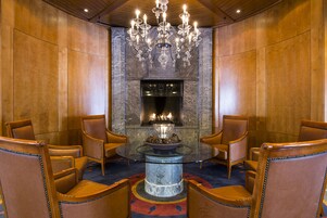 Sala de estar en el lobby