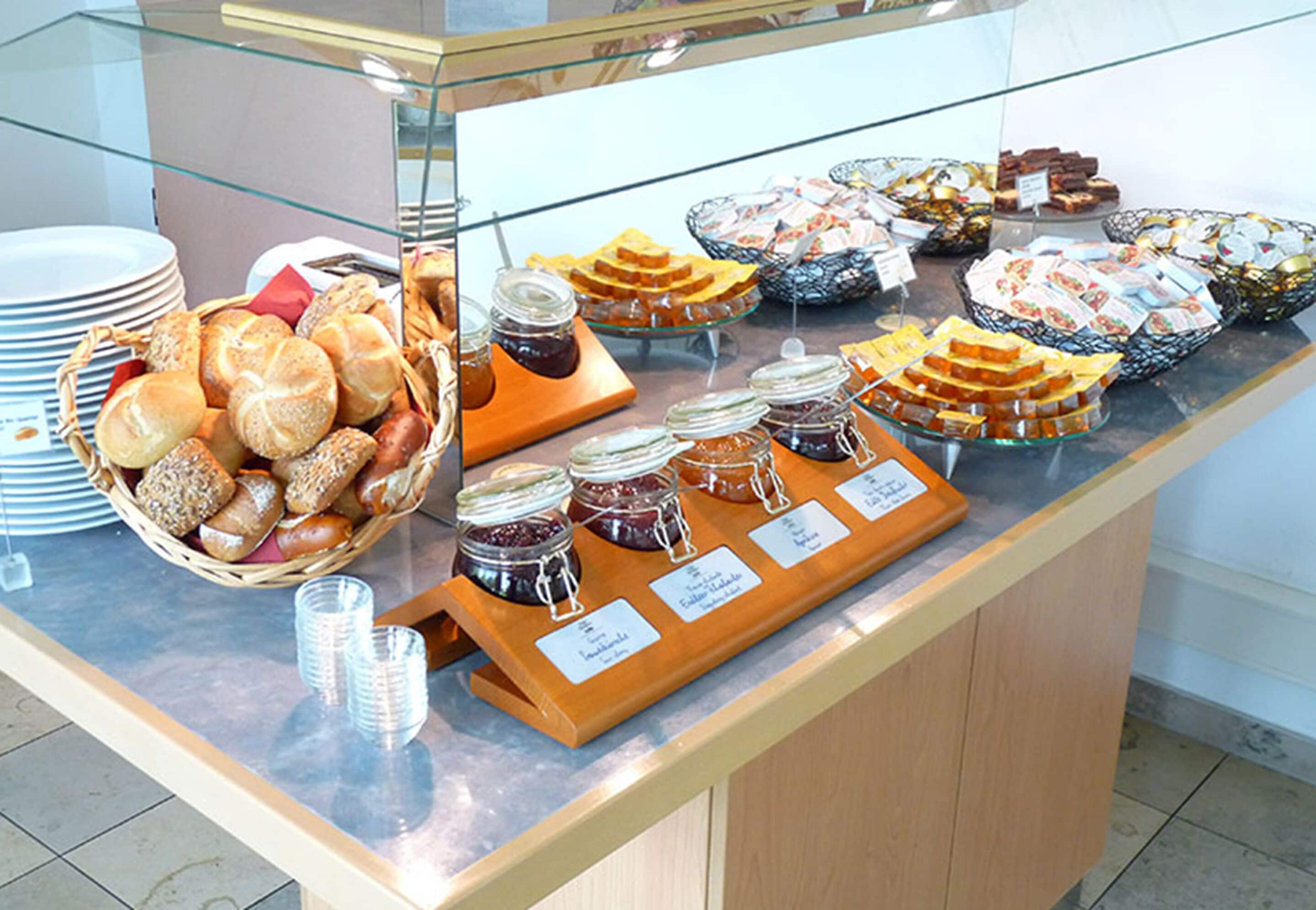 Daily buffet breakfast (EUR 14 per person)