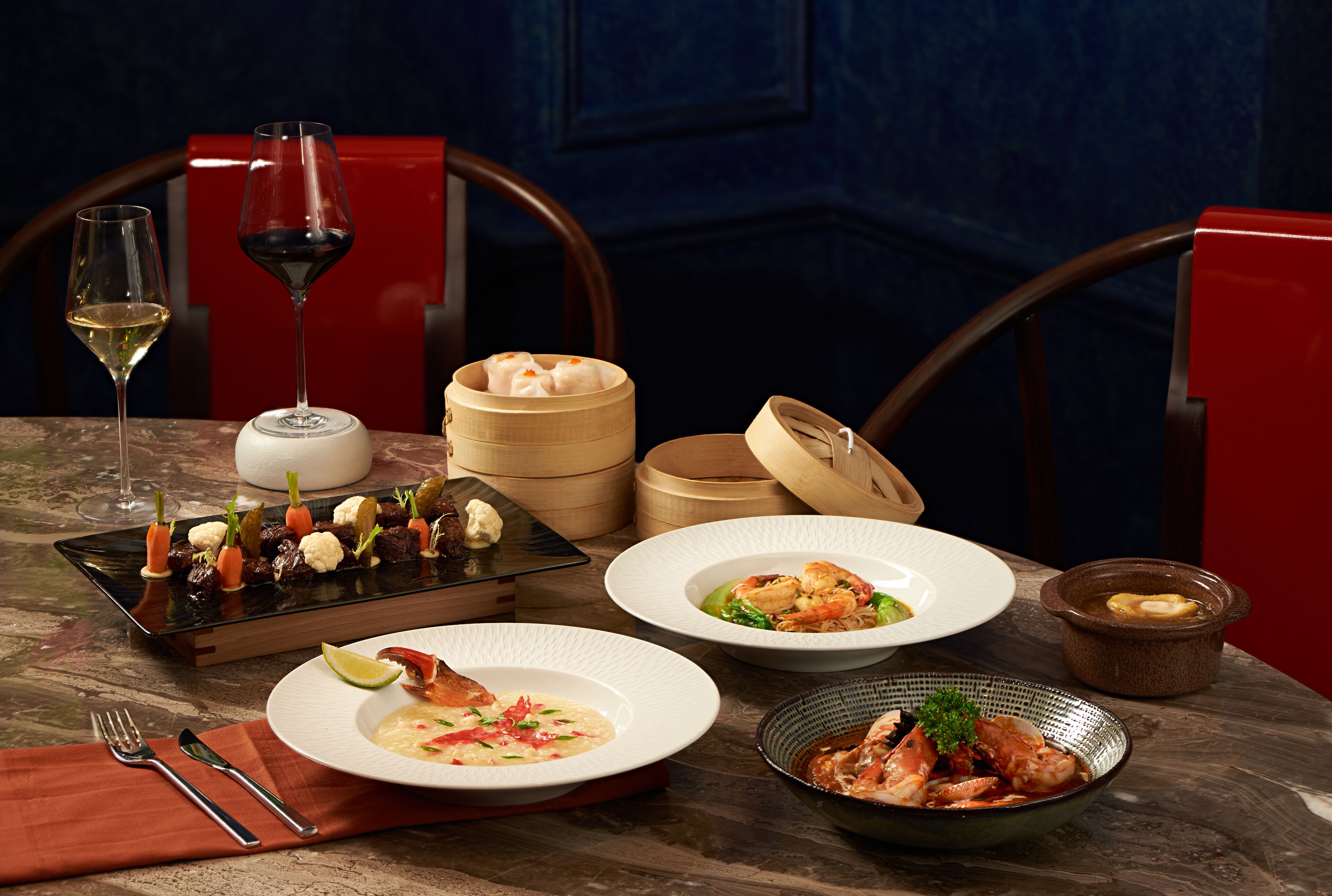 daily cooked-to-order breakfast (vnd 480000 per person)