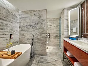 Deluxe Room, 1 King Bed (Complimentary Daily Chocolate Hour) | Minibar, in-room safe, desk, laptop workspace - Movenpick Hotel Hanoi Centre (Hanoi)