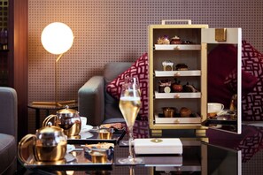 7 barer/lounger, bar ved poolen, strandbar